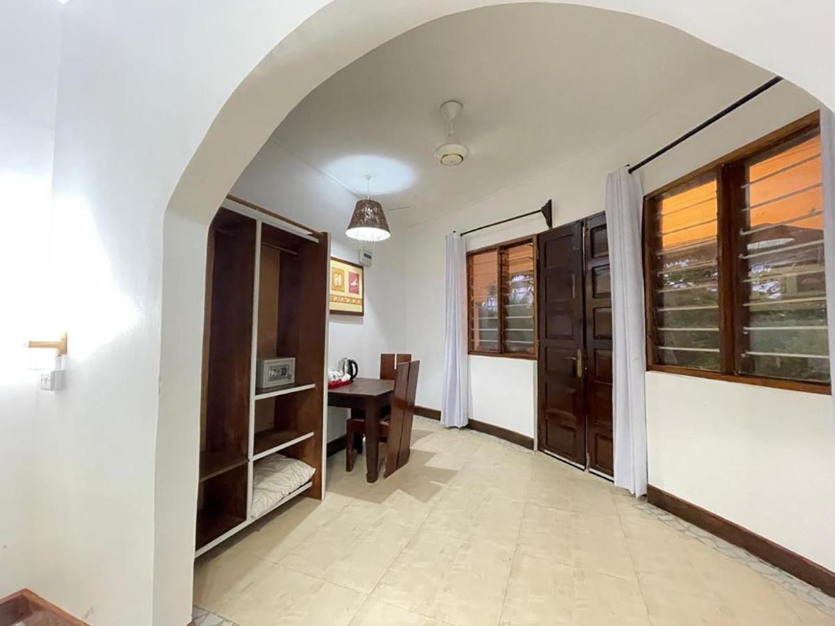 Five Palms Bwejuu Hotel Ngoại thất bức ảnh